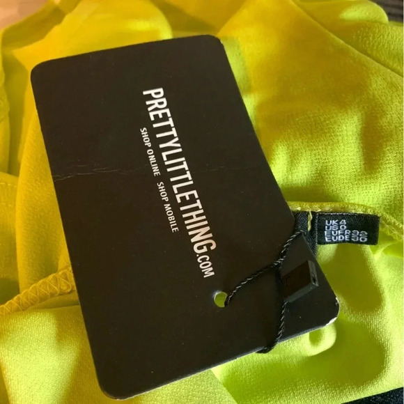 NWT Prettylittlething Halter Neck Bodysuit - Picture 5 of 5